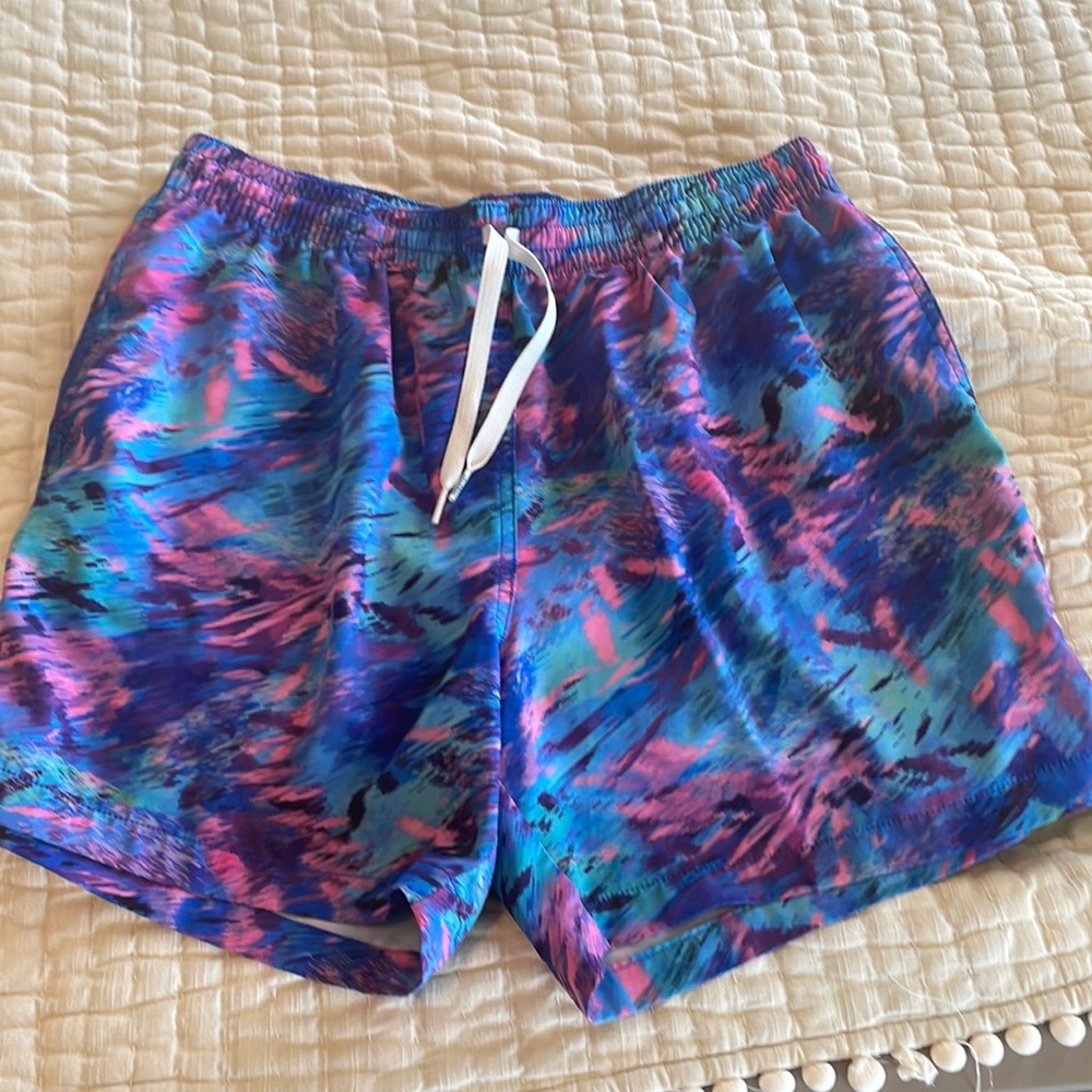 Men’s 5.5” inseam Chubbies swim suit with liner